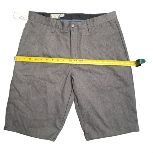 Volcom Shorts Mens 32 Gray Chino Preppy Casual Men's - Picture 7 of 12